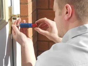 Anaheim Lock & Key Anaheim, CA 714-660-0403 - 7a-Broken-Key-Extraction